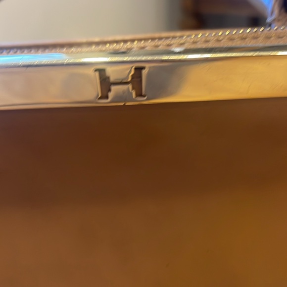 Halston Heritage large tan top handle bag with gold hardware - Picture 2 of 6